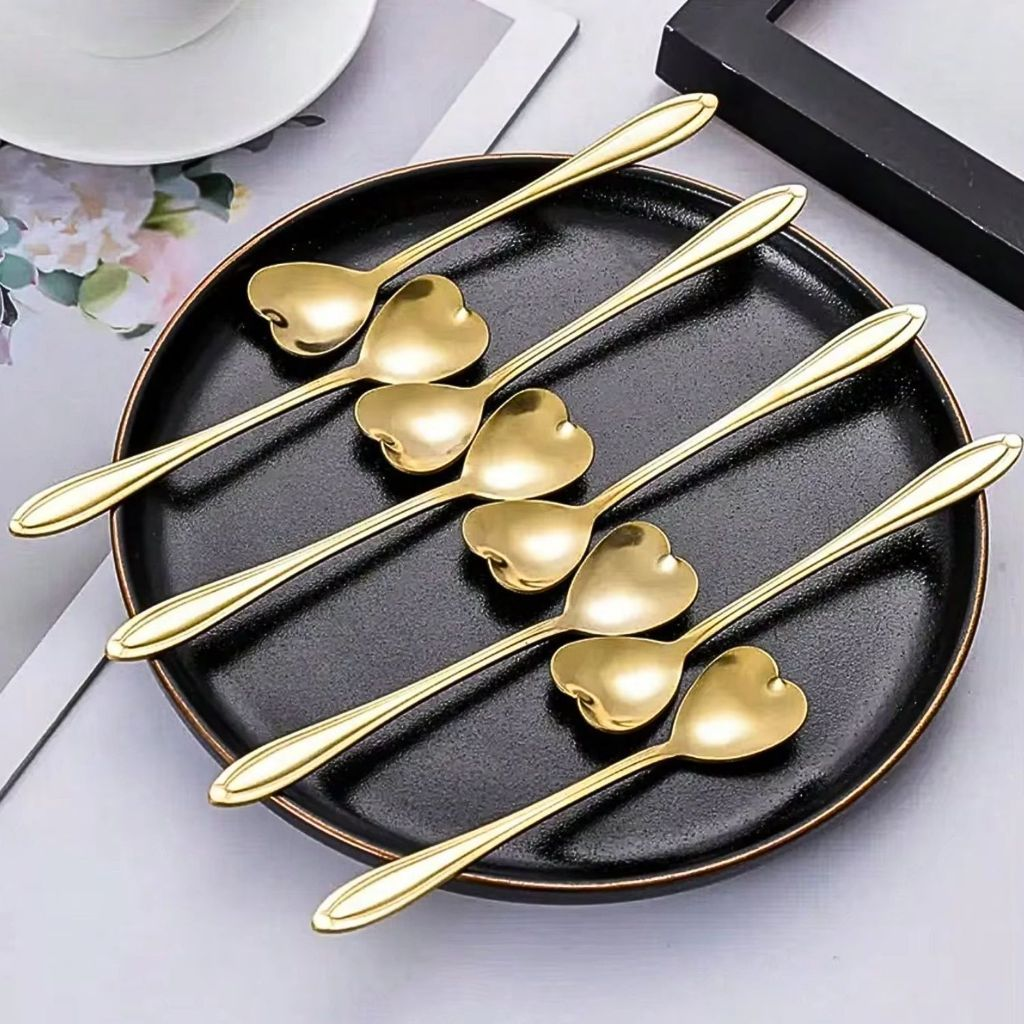 Kit 5/10 Colheres Coração Fofa para Cozinha Mesa Posta Douradas Café Sobremesa Chá Aço Inoxidável Envio imediato
