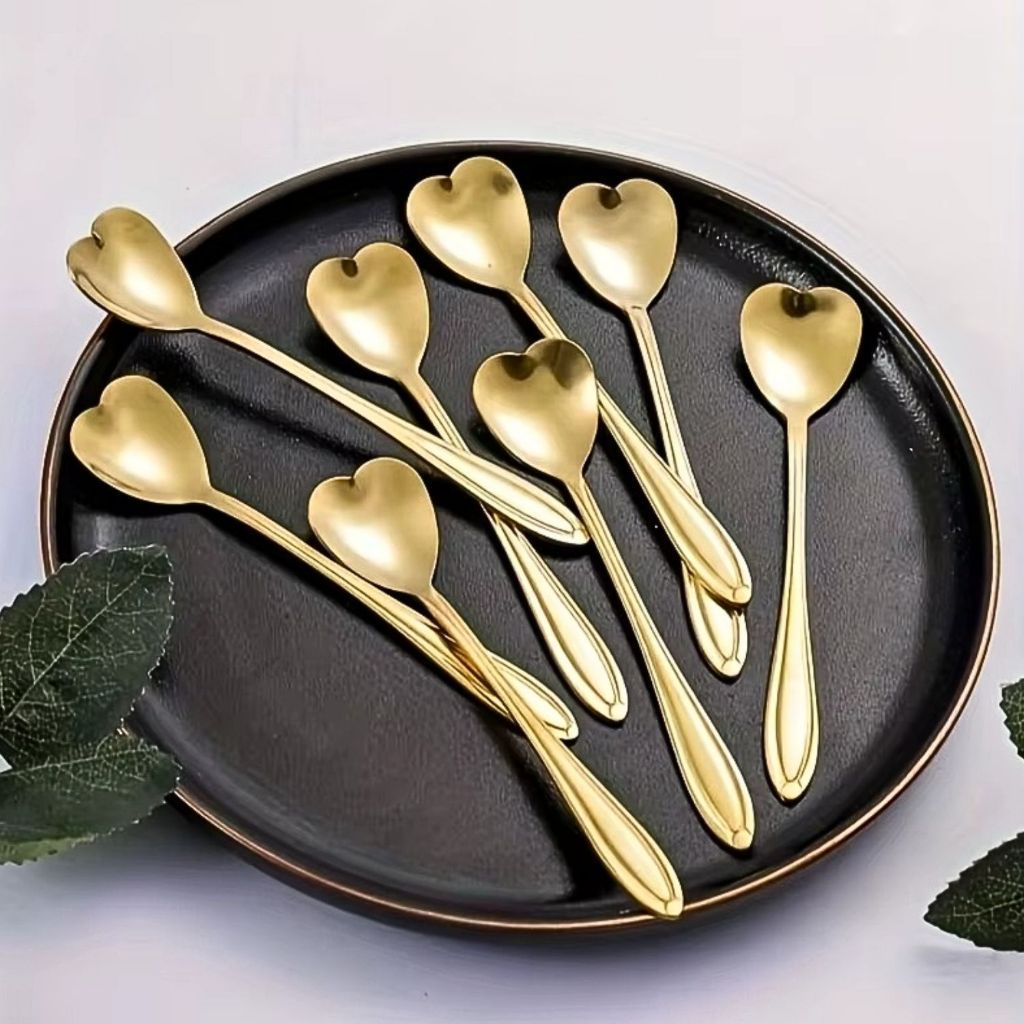 Kit 5 ou 10 Colheres de Chá Formato Coração Dourado - Aço Inoxidável